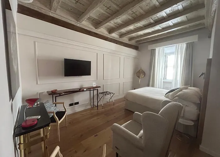 Montoro House Apartment Rom